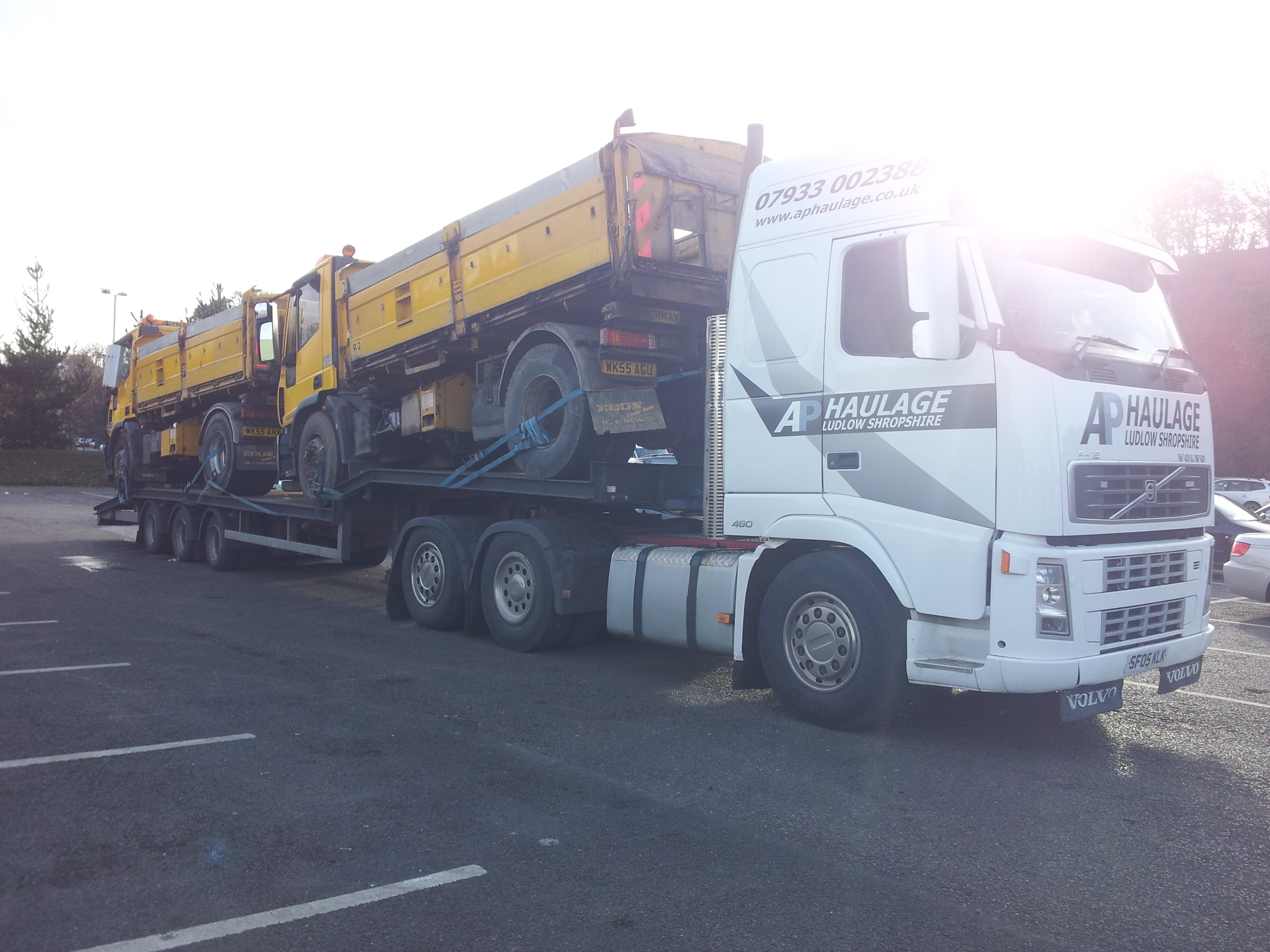Low loader lorry truck transport